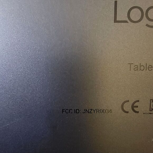 Logitech Tablet Keyboard for Bluetooth With Case Y-R0034 - Picture 8 of 9